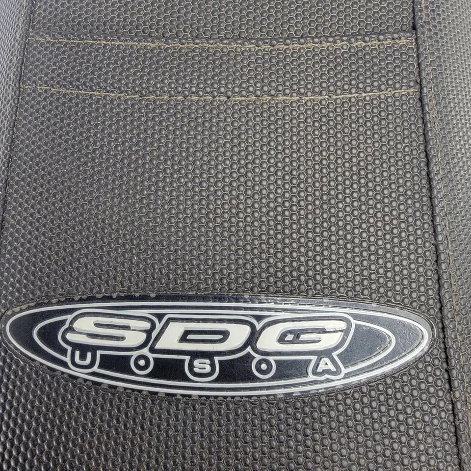 07-11 KTM 150 SX 125 250 450 SX Seat SDG 9 Pleat Gripper Seat 96340 Seat Cover  - Image 3 of 4