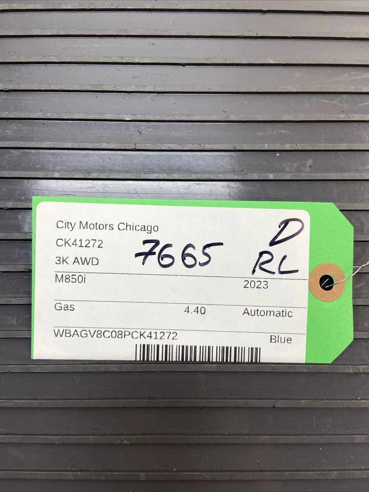 BMW M850i G16 2020-2024 panel de ajuste trasero izquierdo debajo de la carrocería OEM Foto 2 de 4