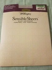 Worthington Sensible Sheers Silky Daysheer Control Top Pantyhose Average Lt Gray