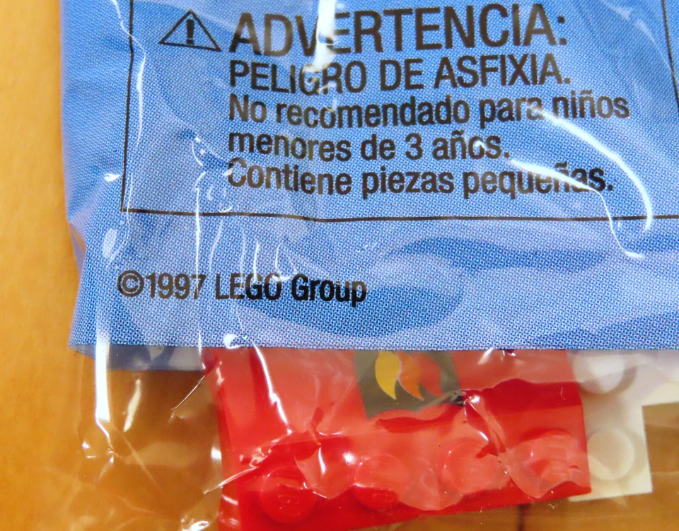 NISP VTG 1997 LEGO System 6554 Town FIRE BLAZE BRIGADE Rescue Truck Set - Image 3 of 3