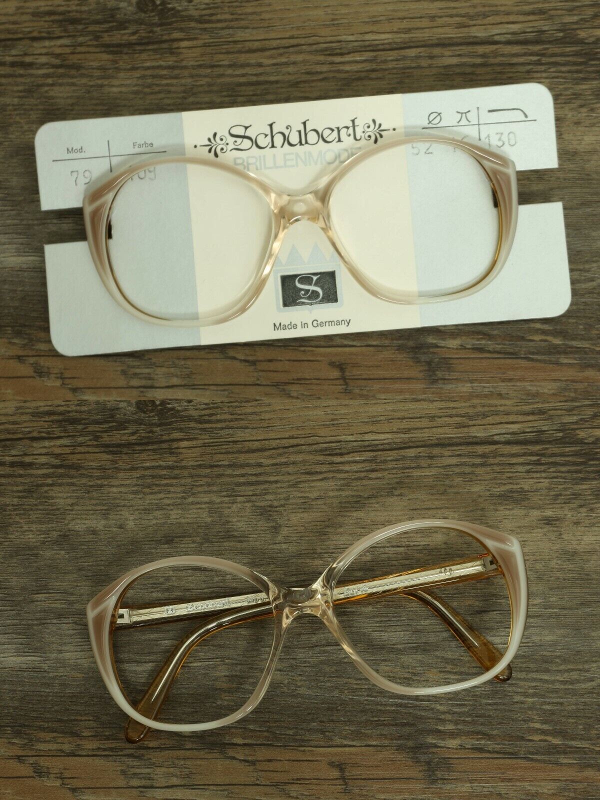ORYGINALNE okulary damskie z lat 70-tych NOWOŚĆ! okulary 52 16 130 brązowy biały model 79 Uzupełnij nowe