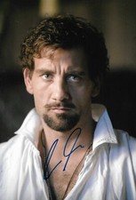 Clive Owen Autogramm signed 20x30 cm Bild