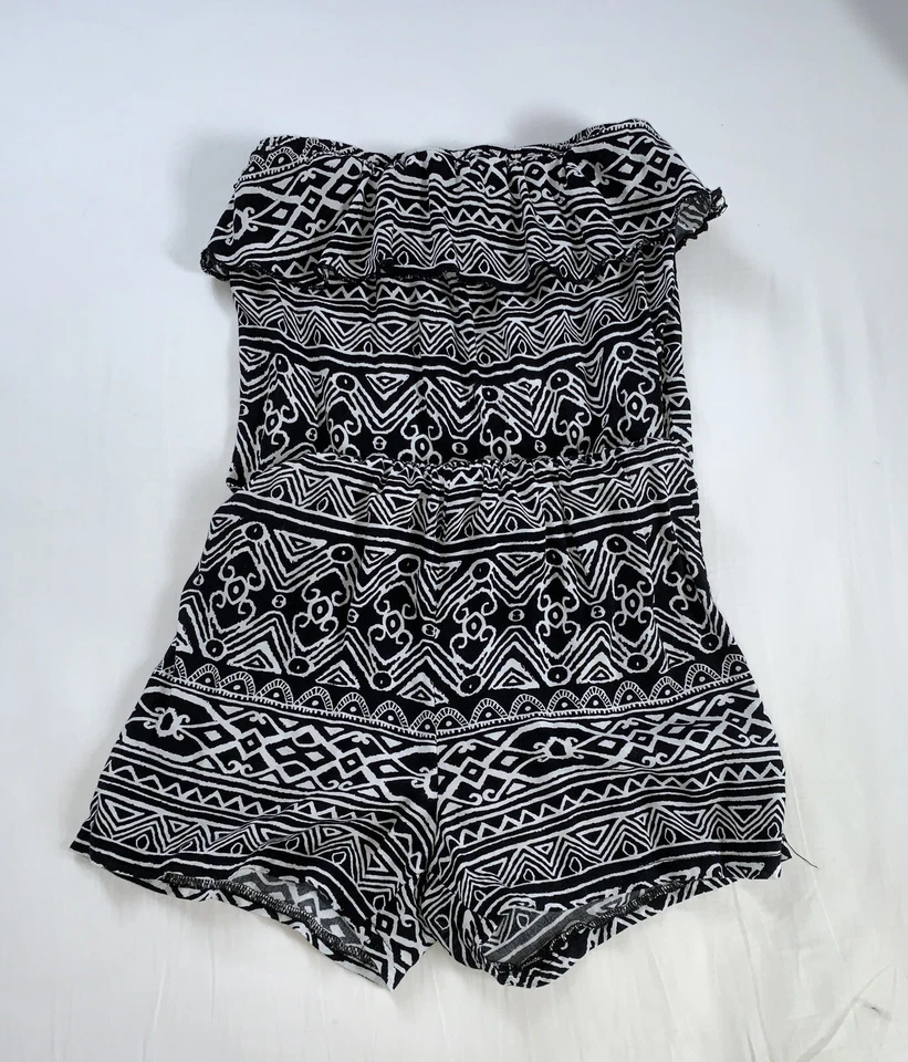 Romper preto e branco sem alças Nana USA - Tamanho P - Imagem 2 de 3