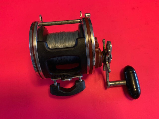PENN SPECIAL SENATOR 114H 6/0 TROLLING FISHING REEL WITH GRAPHITE