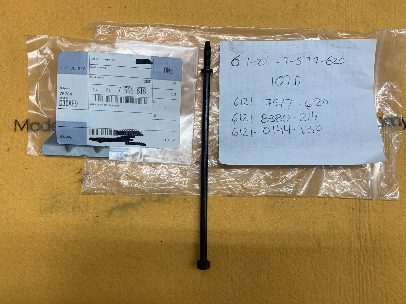 BMW OEM Battery Hold Down Plate & Mounting Screw New # 61217577620 