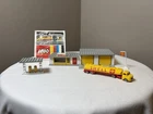 RARE VINTAGE 1966 LEGO SHELL SERVICE STATION, SET 325, COMPLETE & INSTRUCTIONS