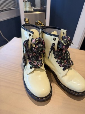 Dr. Martens 1460 Pascal Patent Leather Cream Boots Floral Laces US 8