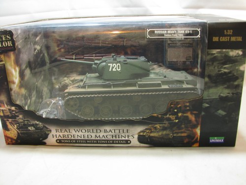 KV-1 HEAVY TANK SOVIET ARMY EASTERN FRONT 1944 - FORCES OF VALOR 80056 1/32
