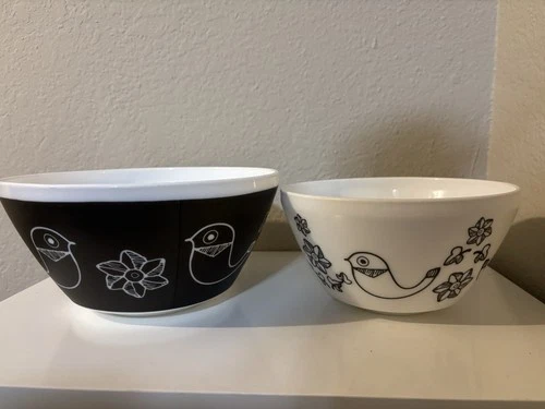 Vintage Charm Inspired By Pyrex Birds Of A Feather Two Piece Nesting Bowl Set