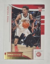 2018-19 Panini Chronicles Rookies & Stars Gold Holo #631 Trae Young Rookie - /10