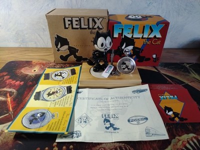 Limited Edition Felix The Cat  Fossil Pocket Watch & Statue Set Model LI 1009