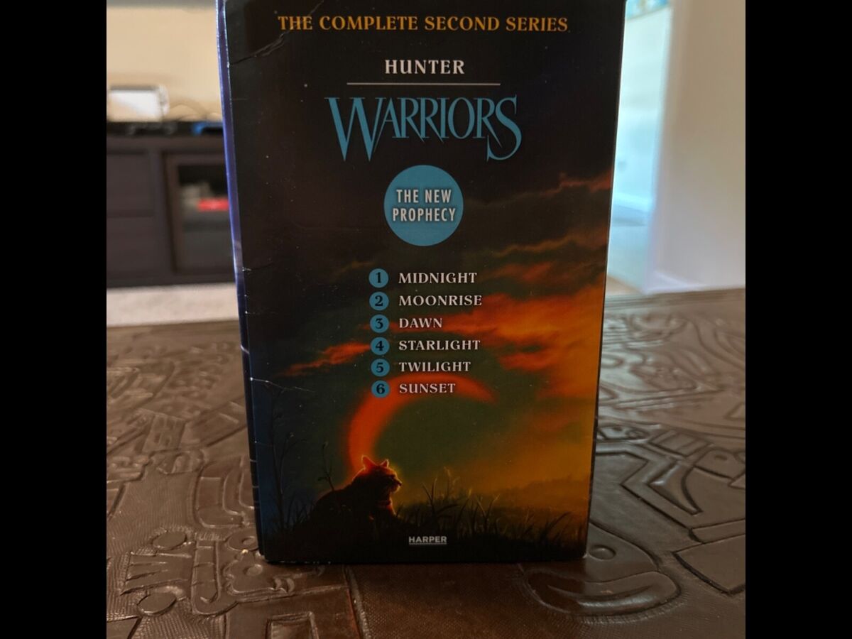 Warriors: The New Prophecy Box Set: Volumes 1 to 6: The Complete Secon –  The Reading Spa