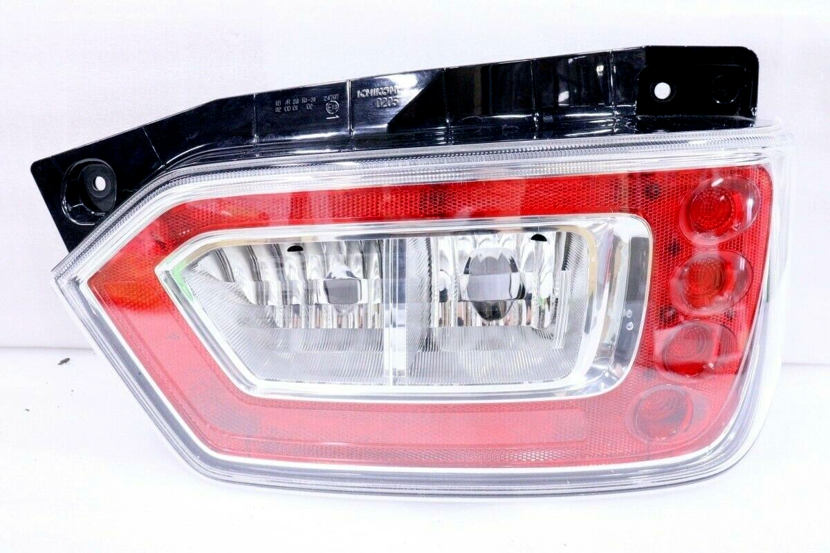 スズキワゴンR 左テールランプ ICHIKOH D205 スズキワゴンR 左テールランプ ICHIKOH D205