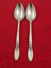 Oneida Community SPRING ROSE Stainless 2-Grapefruit Spoons Glossy Betty Crocker