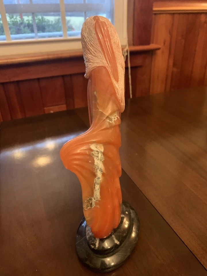 Escultura de Jon Decelles - Imagem 3 de 4