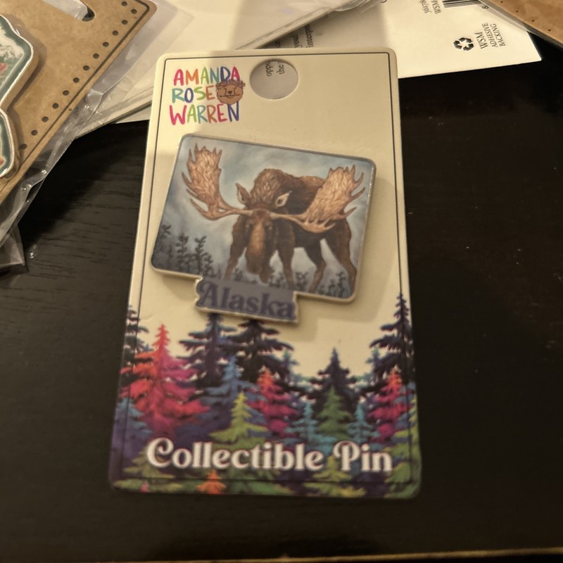 Amanda Rose Warren Alaska Moose Collectible PIn 