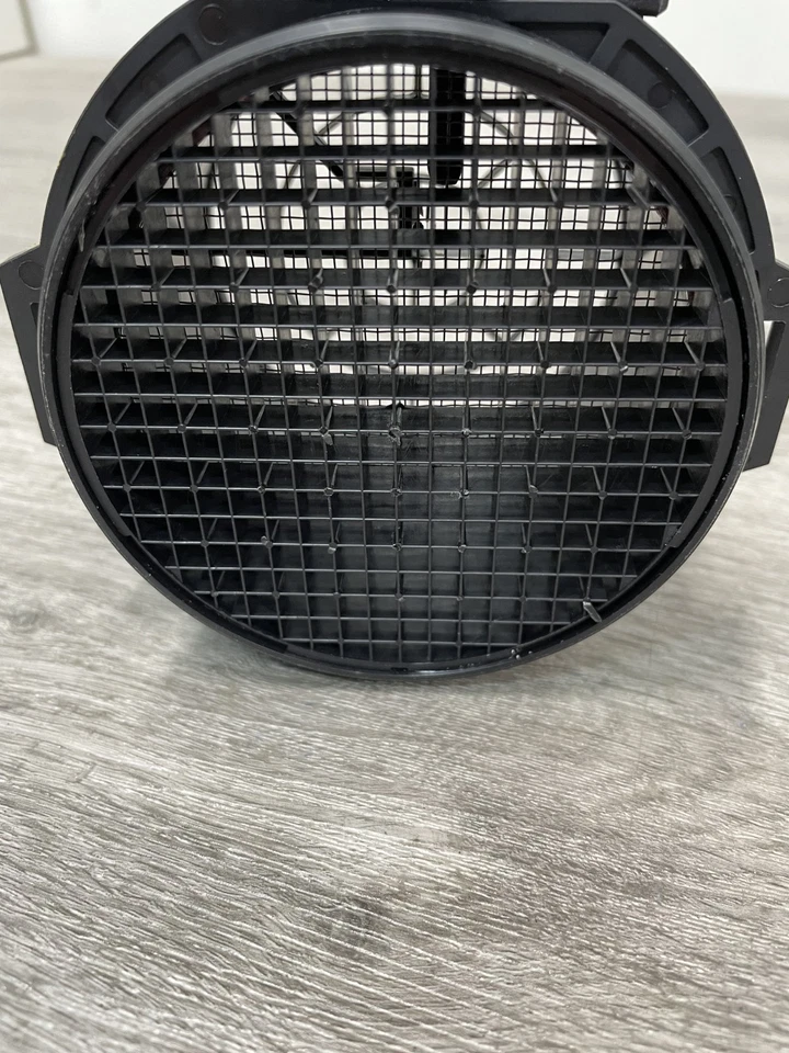 Sensor de flujo de aire másico (MAF) Premium Carquest MQ7370 para BMW Z3 X5 530i 330xi 330C Foto 3 de 4