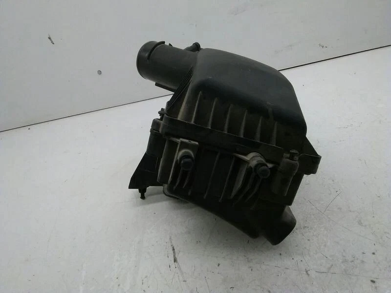 2012-2018 Chevrolet Sonic 1.8L Air Cleaner Air Intake Box Assembly OEM Foto 2 de 3