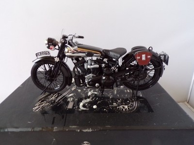 Minichamps 122 135500 1:12 Brough Superior SS100 Motorrad T.E. Lawrence 1932