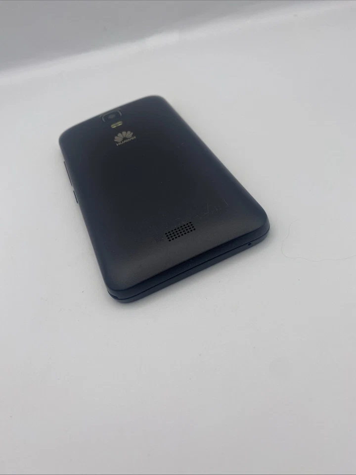 Huawei Y3 Y360-U31 8GB( Unlocked) Black - Android 4.4 - Image 3 of 4