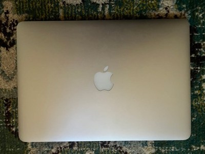 Apple MacBook Air 13'' MID 2012 - 8GB RAM, 250 GB SSD - Intel i7