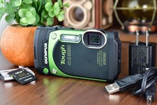 Excellent 5 OLYMPUS STYLUS TG-870 Green 16.0MP Compact Digital Camera Japan