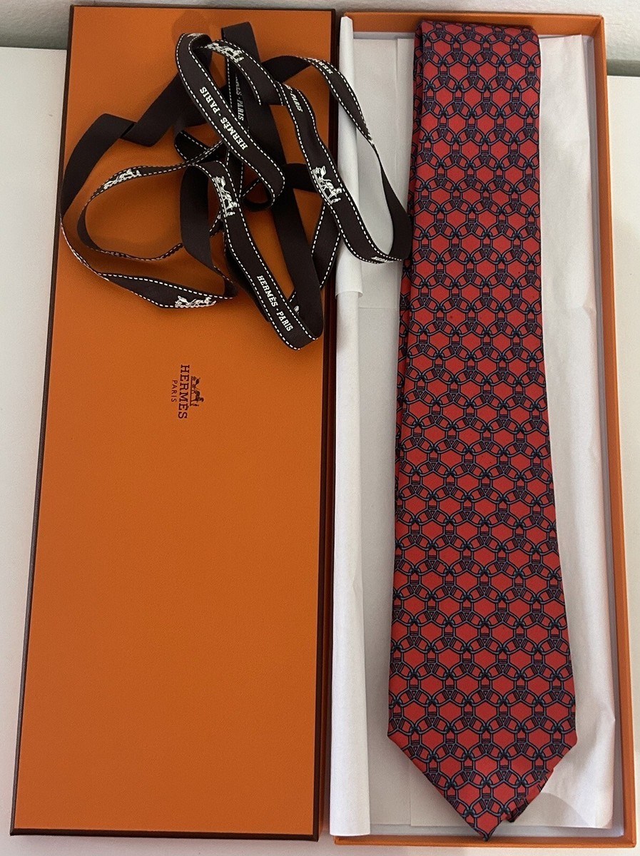 Hermes 7075 OA Vintage Red Geometric 100% Silk Tie France with Box