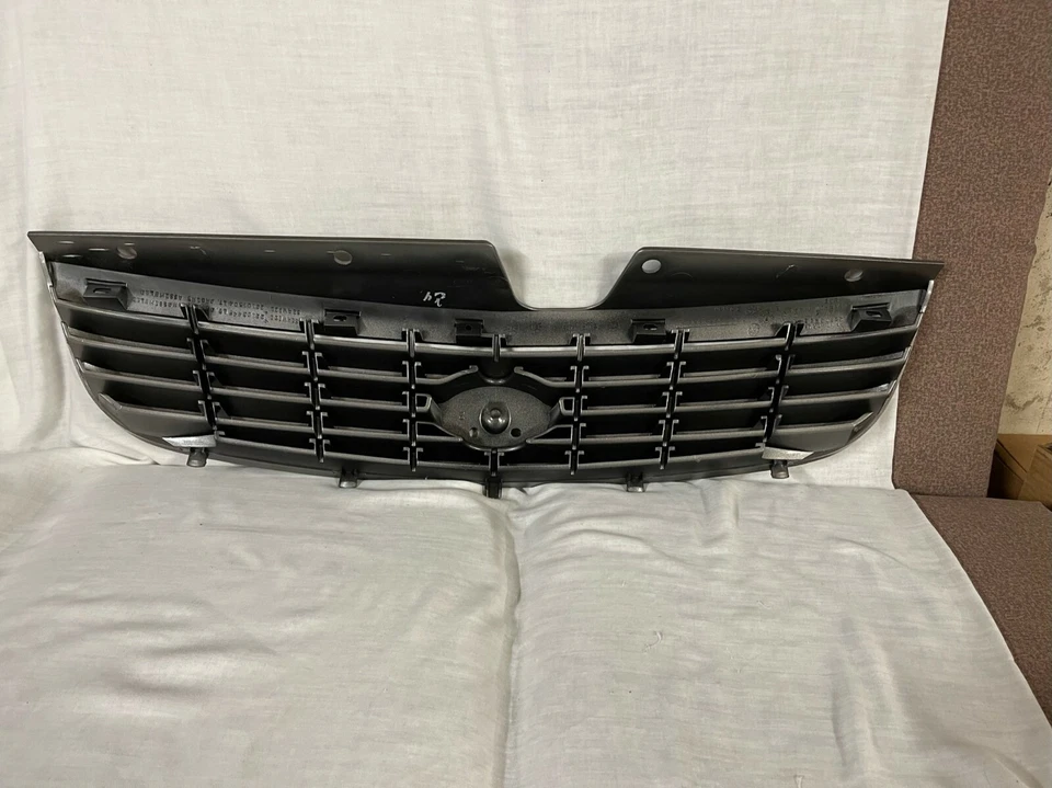 Chevrolet Malibu 1997-1999 parrilla nos GM 22603445  Foto 4 de 4