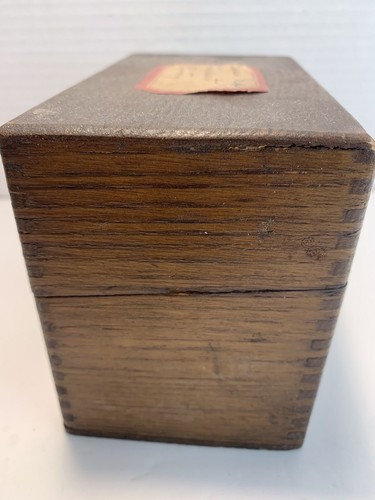 Vintage Wooden Dovetail Recipe Box With Lots Of Recipes Good Condition - Picture 7 of 14