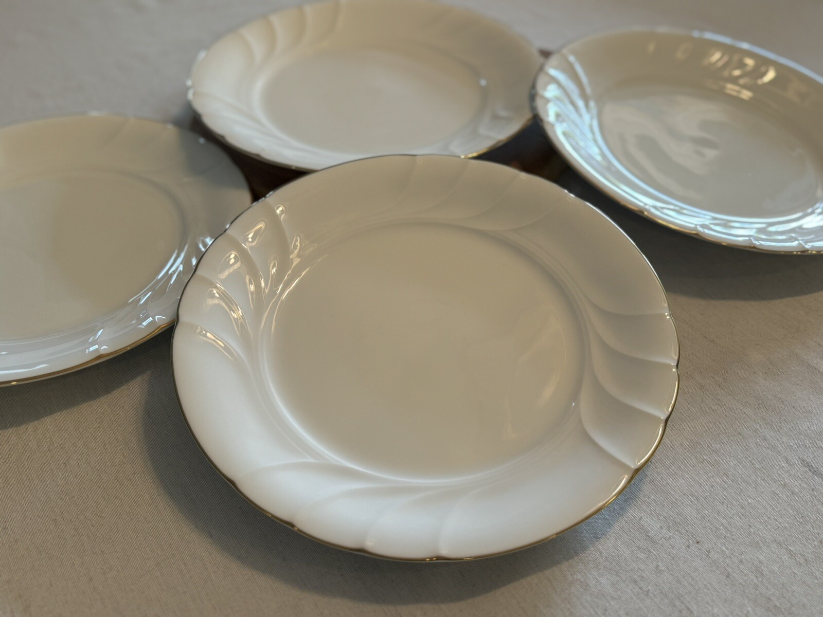 Mikasa L9709 White Gold Rim Wedding Band 10-5/8