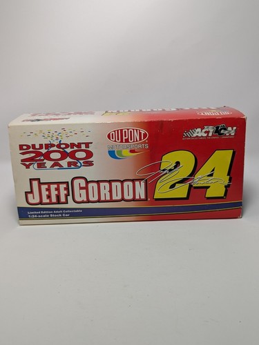 JEFF GORDON #24 DUPONT 200 YEARS CELEBRATION 2002 CHEVY MONTE CARLO - Picture 7 of 12