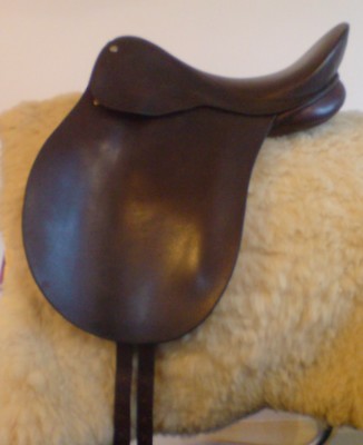 Selles de dressage Barnsby occasion à vendre | France