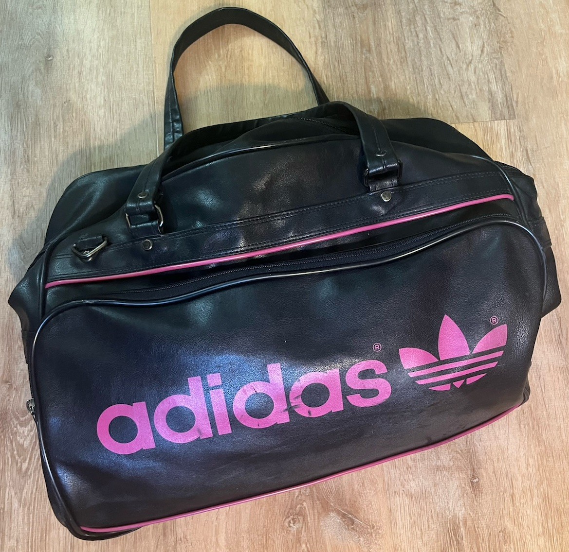 Vintage adidas Duffle Tote Overnight Gym Bag Faux Leather Black