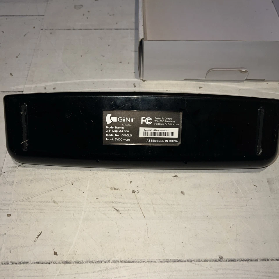 GiiNii NuLife Photo Scanner 2.4 Inch LCD Screen Full Size Scanner Scan To JPEG - Image 4 of 4