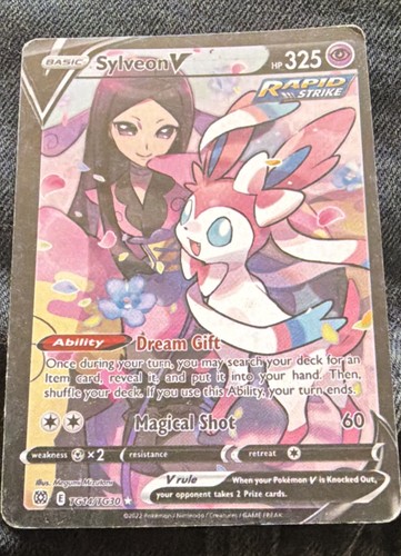 Sylveon V TG14/TG30 Swsh09: Brilliant Stars Trainer Gallery Holo