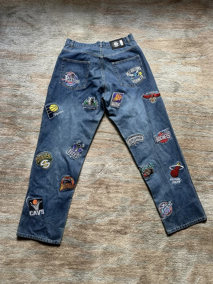 Pantalones de mezclilla holgados vintage con parche de todos los equipos de la NBA años 90 2000 Streetwear Foto 3 de 3