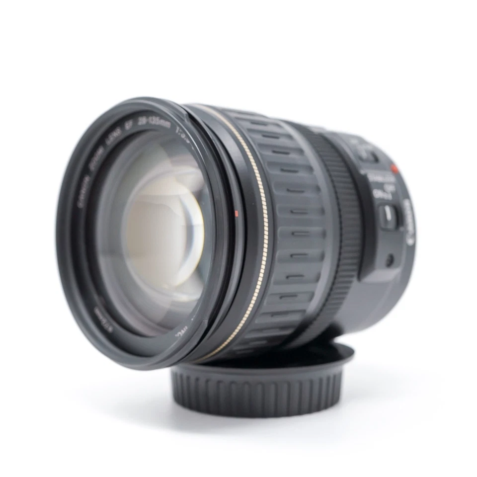 Canon EF 28-135mm f/3.5-5.6 IS USM Zoom Lens - Great Condition - Image 2 of 4