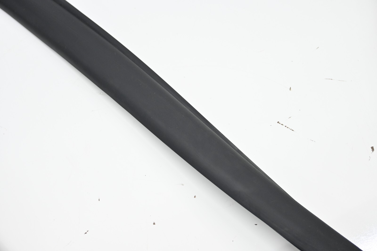 ⭐ 14-20 Maserati Ghibli Rear Right Weatherstrip Rubber Gasket Seal Oem