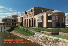 Van Andel Museum Center, Grand Rapids Michigan, Chaffee Planetarium --- Postcard