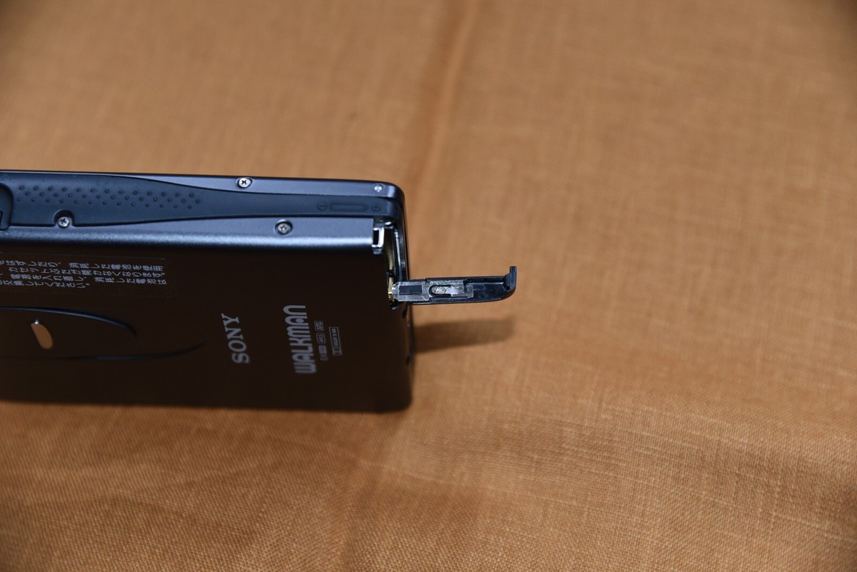 【美品DE修復品】SONY Cassette WALKMAN WM-EX2 Sony WM-EX2 ▷ Walkman.land