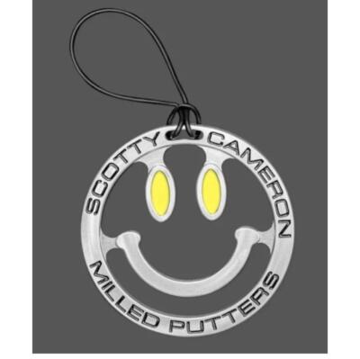 スコッティキャメロン　Bag Tag - Smiley Face Scotty Cameron 2024 smiley face Limited Bag tag Yellow Rare Mint