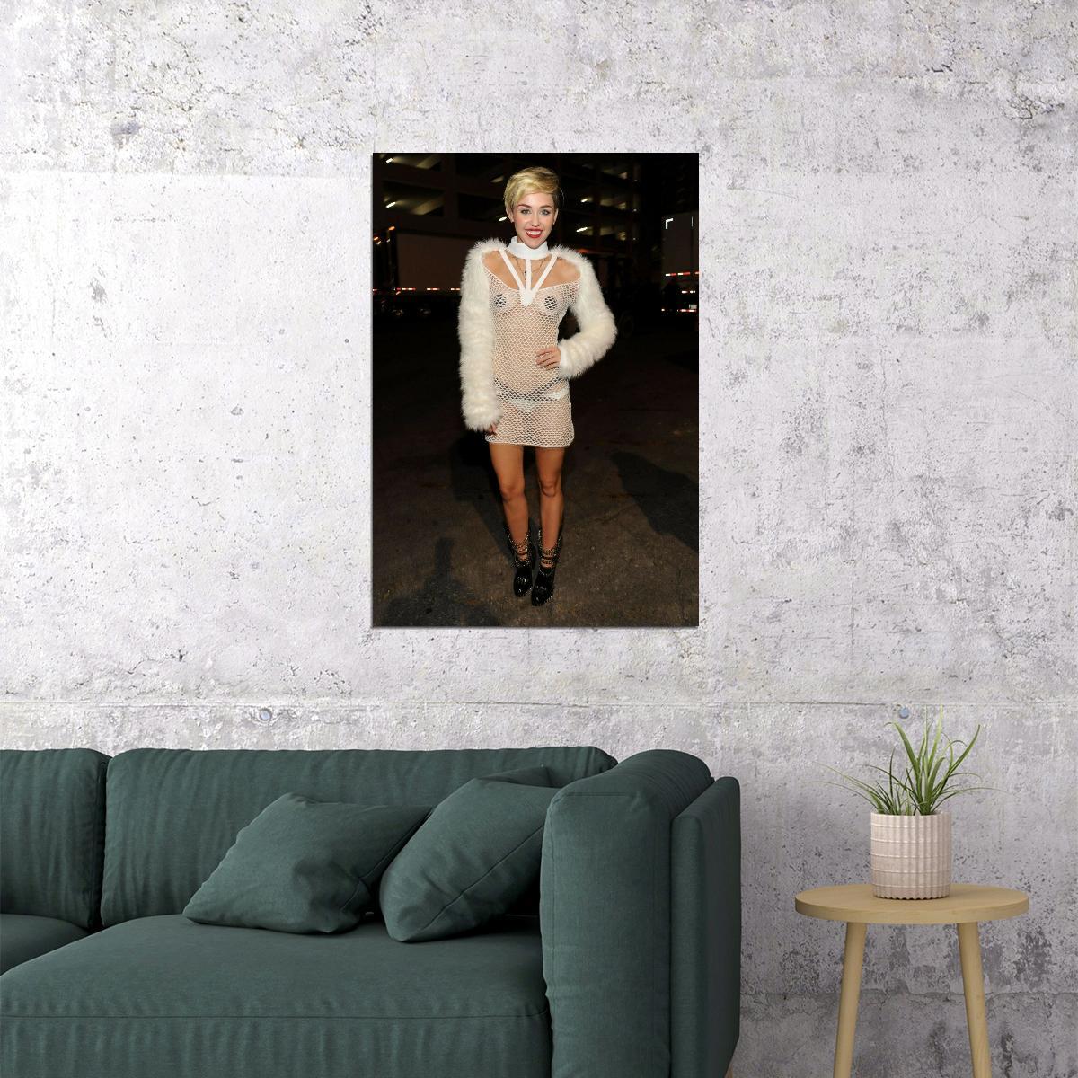 403468 Miley Cyrus 2013 WALL PRINT POSTER US | eBay