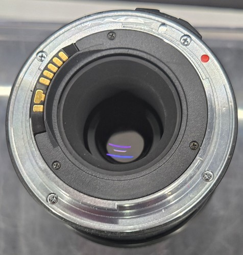 Sigma Zoom,Quantaray 1:4-5.6, F=35-135mm,And Quantaray 1:4-5.6,F=75-300mm Tech10 - Picture 8 of 15