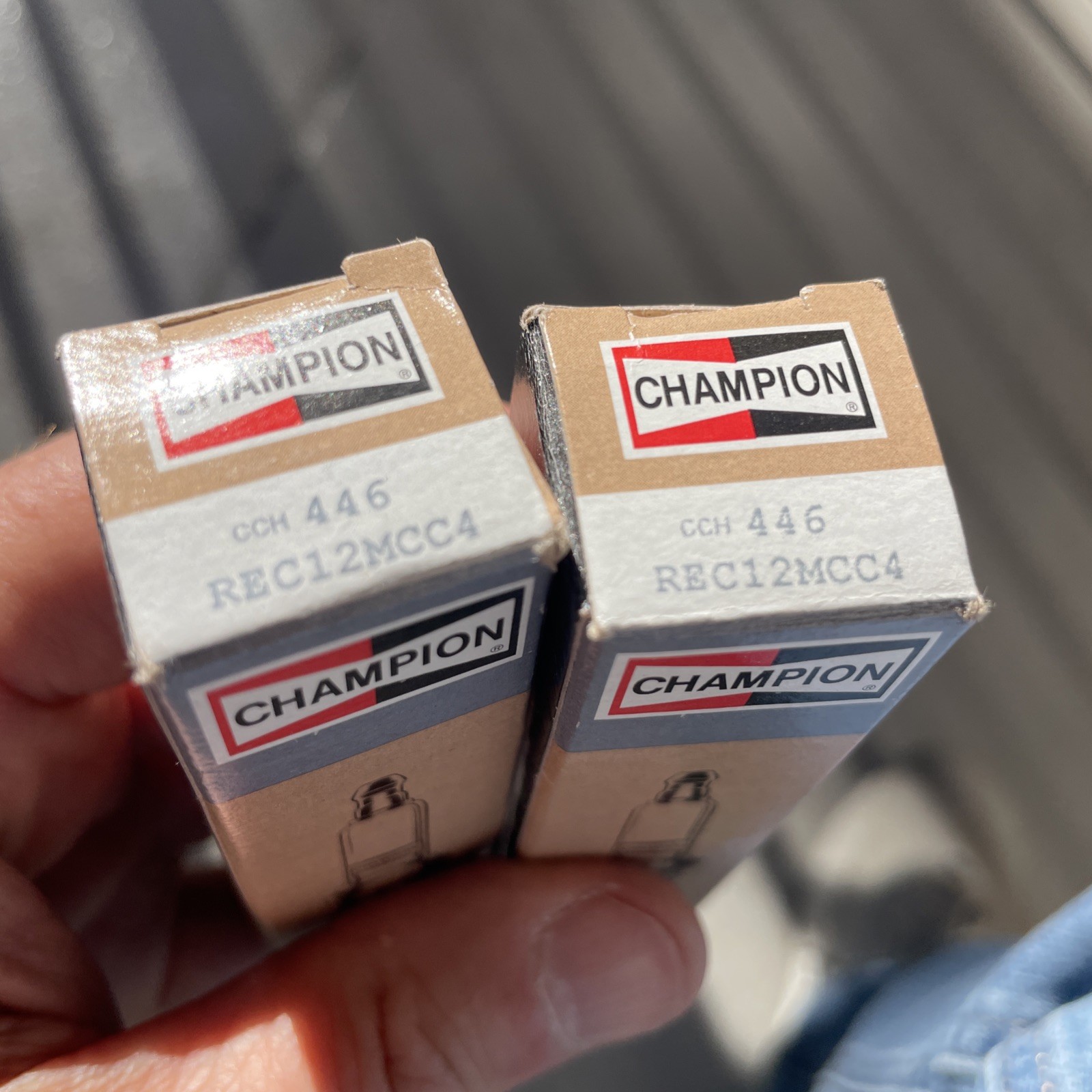 Set of 2 NEW Champion 446 REC12MCC4 Copper Plus Spark Plugs BN93