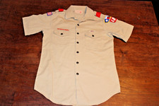 Boy Scouts of America BSA Men's Shirt Tan Medium Glued Patches Short Sleeve