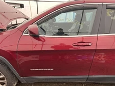 Driver Front Door Electric Tempered Glass Opt JP3 Fits 19-21 CHEROKEE 199519