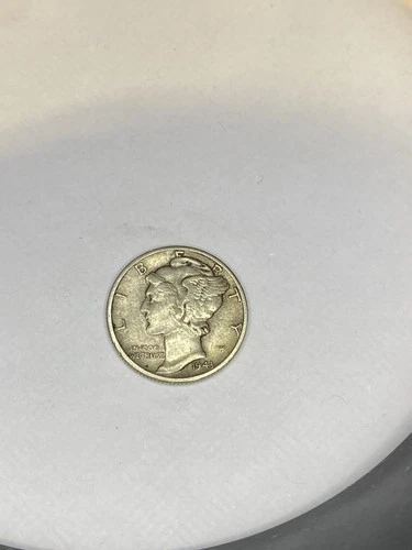 1943 Mercury Dime looks to be xf you grade #351