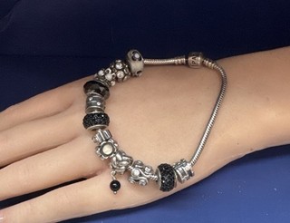 Pandora Armband Sterlingsilber 7 Zoll mit 12 Charms💗49 6 Gramm