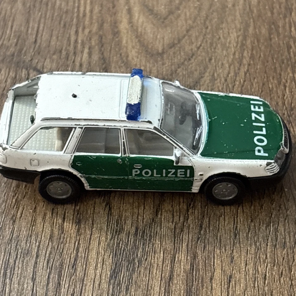 Vintage Diecast Siku Police audi A6 avant 2.8 Polizei german very rare - image 4 of 4