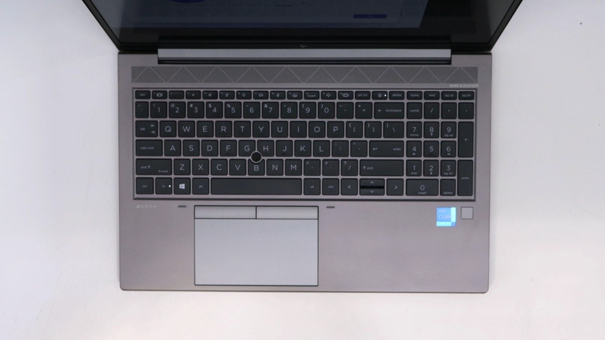 HP ZBook Firefly 15 inch G8 Mobile Workstation PC 15 Core i7 16GB